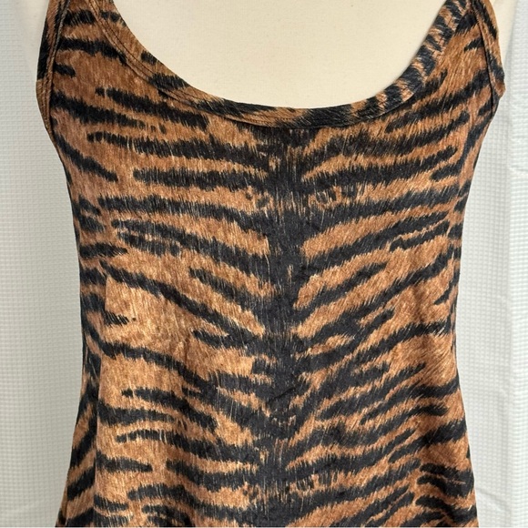 On Stage Women's Animal Print - Tiger, Velvet Textured Raw Hem Tank Top, Size L - Picture 2 of 5